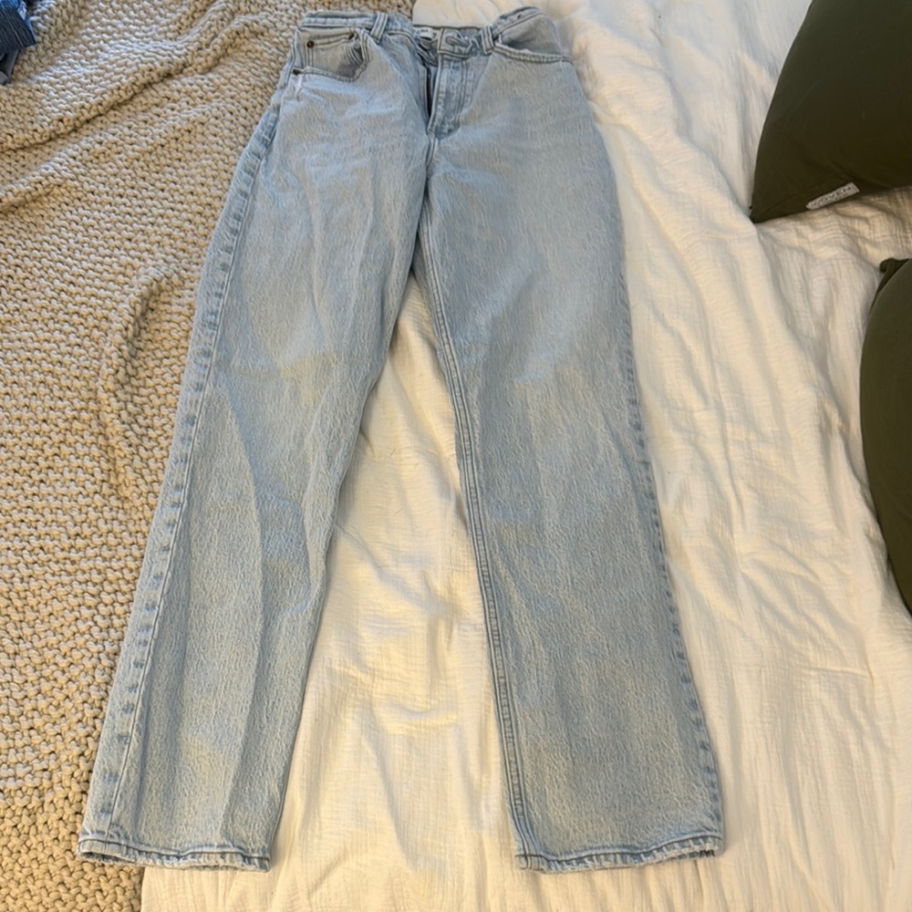 Abercrombie & Fitch 90s Straight Ultra High Rise Jean